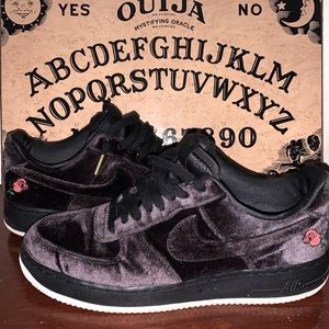AIR FORCE 1 07 QS 'VELVET ROSE' ( Mens 9.5 )
